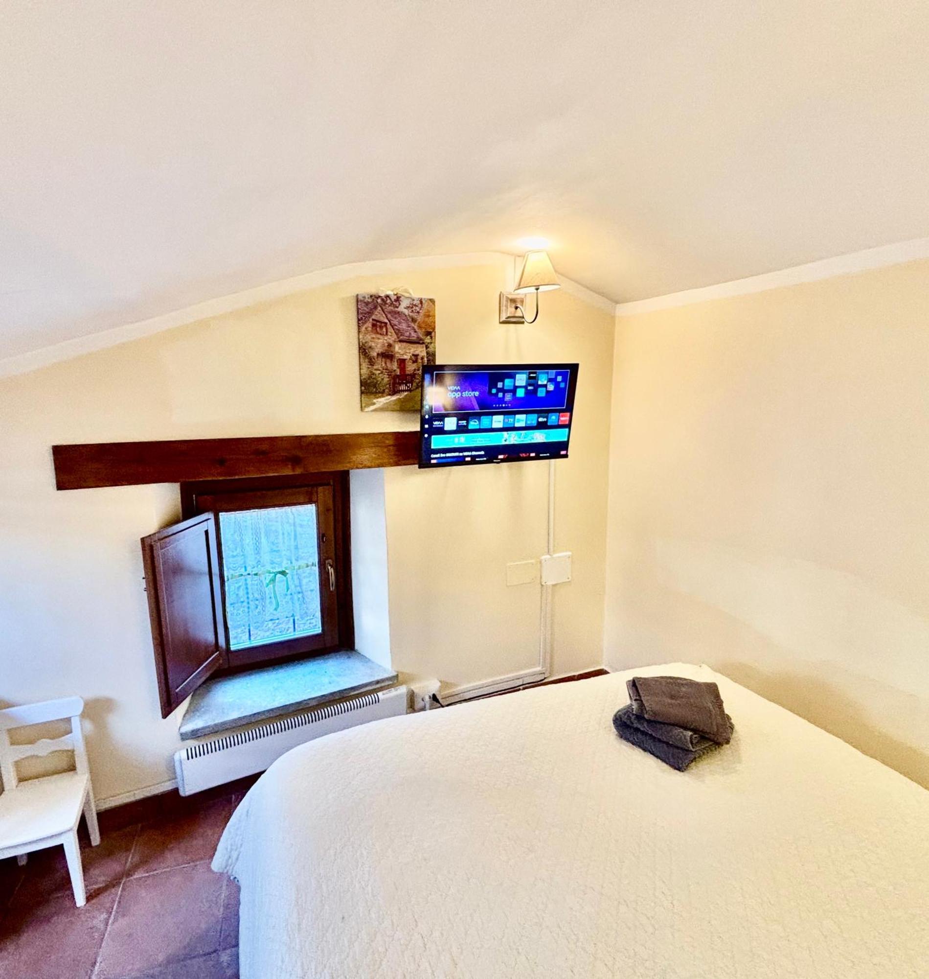 Red House Apartment Gubbio Exterior photo
